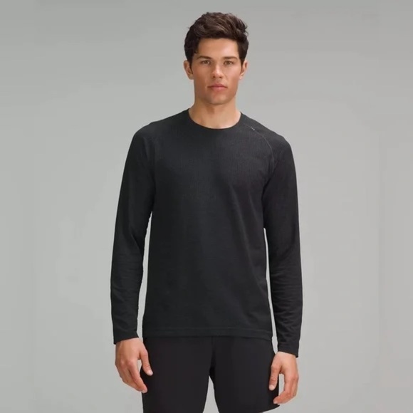 lululemon athletica Other - LULULEMON - Metal Vent Tech Long-Sleeve Shirt Size Medium